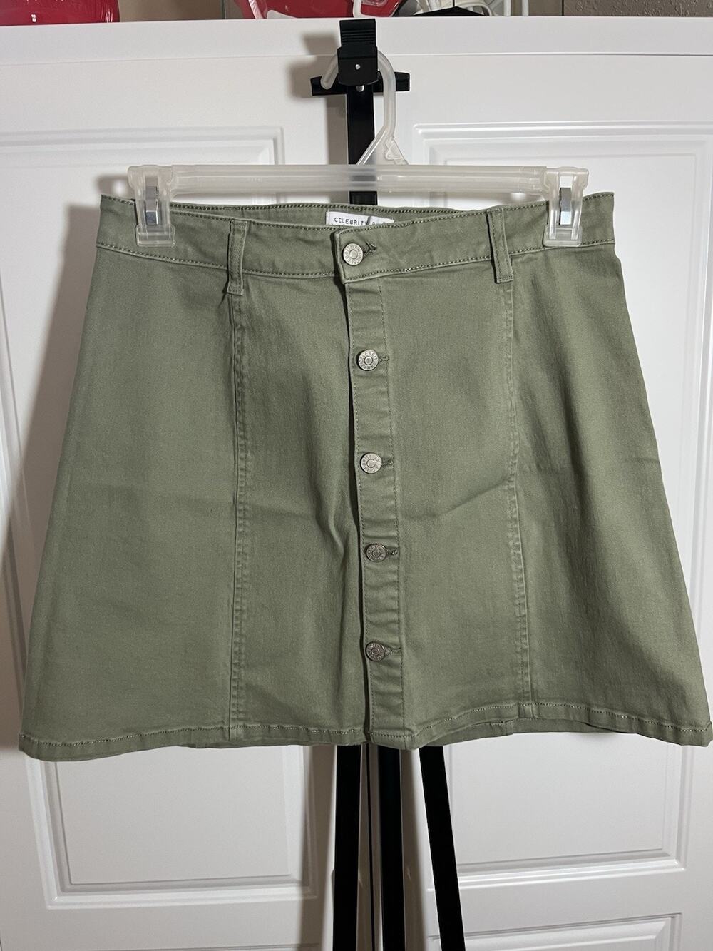 Celebrity Pink Brand Olive Green Denim Style Button Front Stretch Skirt Size 13